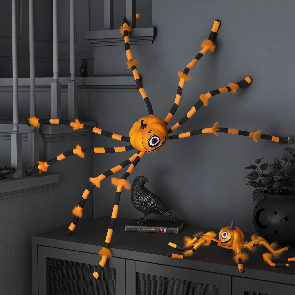 Hanging Pumpkin Spider — 20 in